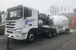 國六時(shí)代來臨 天然氣重卡銷量突破10萬，聯(lián)合卡車多款細(xì)分燃?xì)廛嚰磳⑸鲜? class=